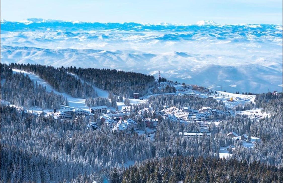Apartments Suncani Vrhovi Kopaonik Exteriör bild