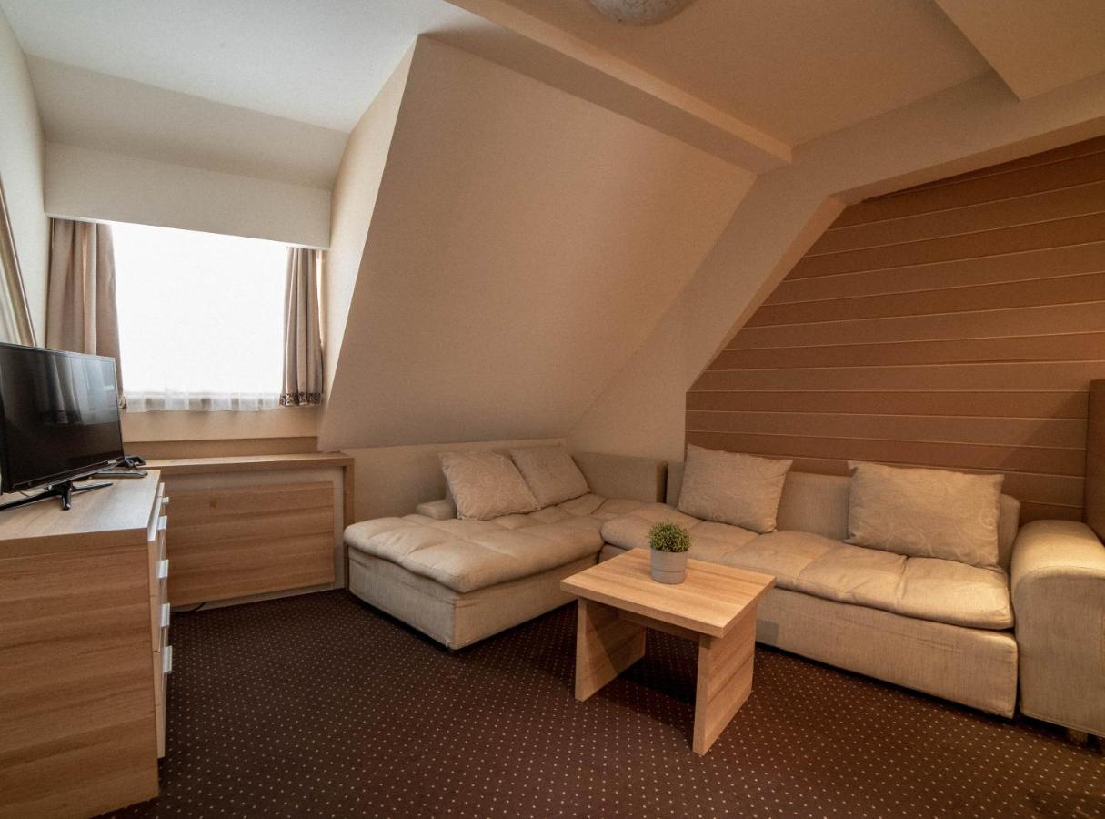 Apartments Suncani Vrhovi Kopaonik Exteriör bild