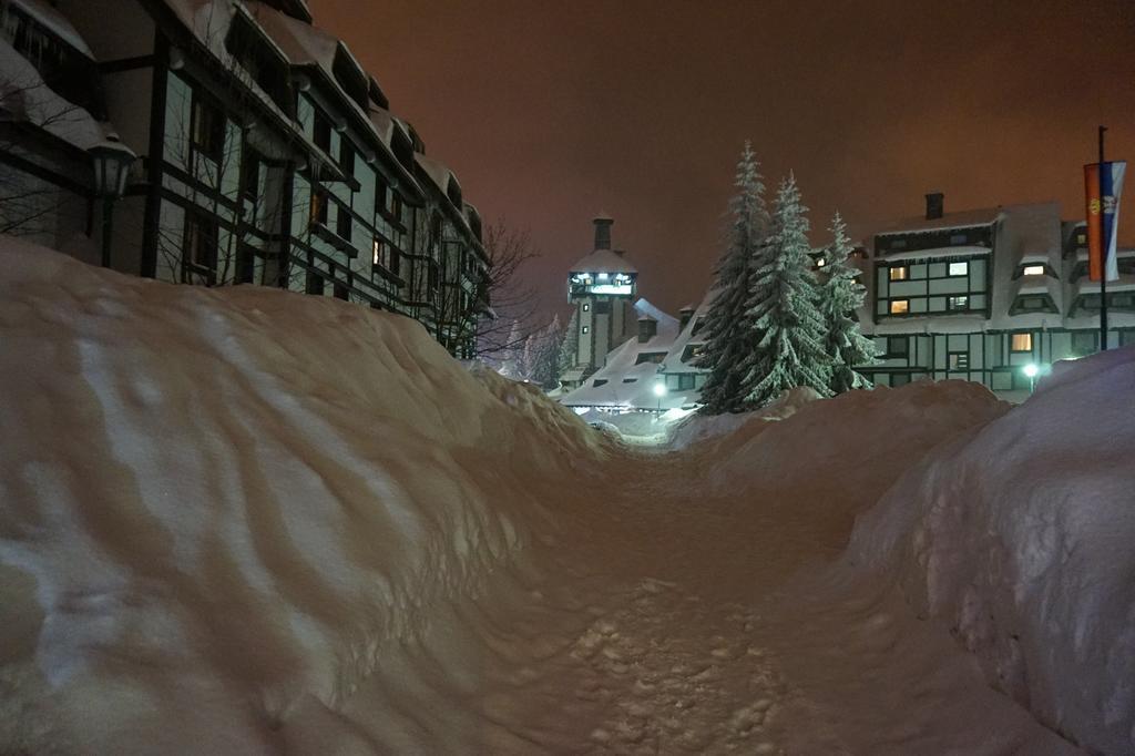 Apartments Suncani Vrhovi Kopaonik Exteriör bild