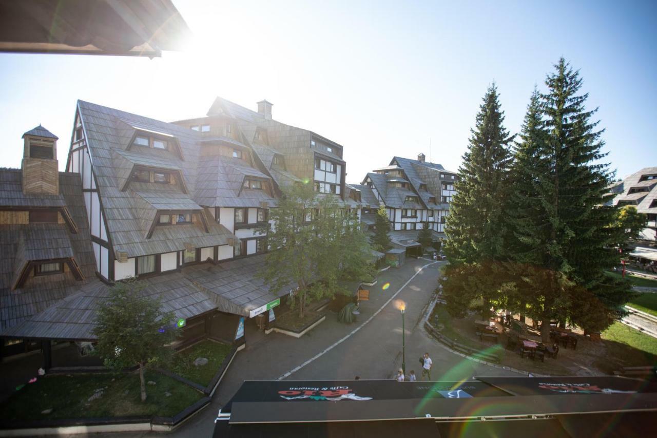 Apartments Suncani Vrhovi Kopaonik Exteriör bild